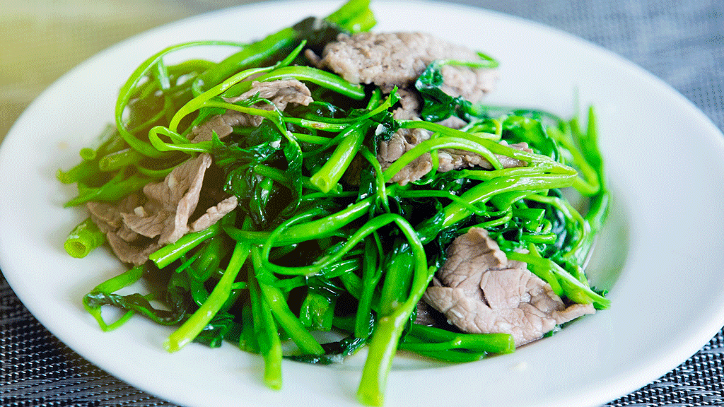 Rau muống xào thịt bò image
